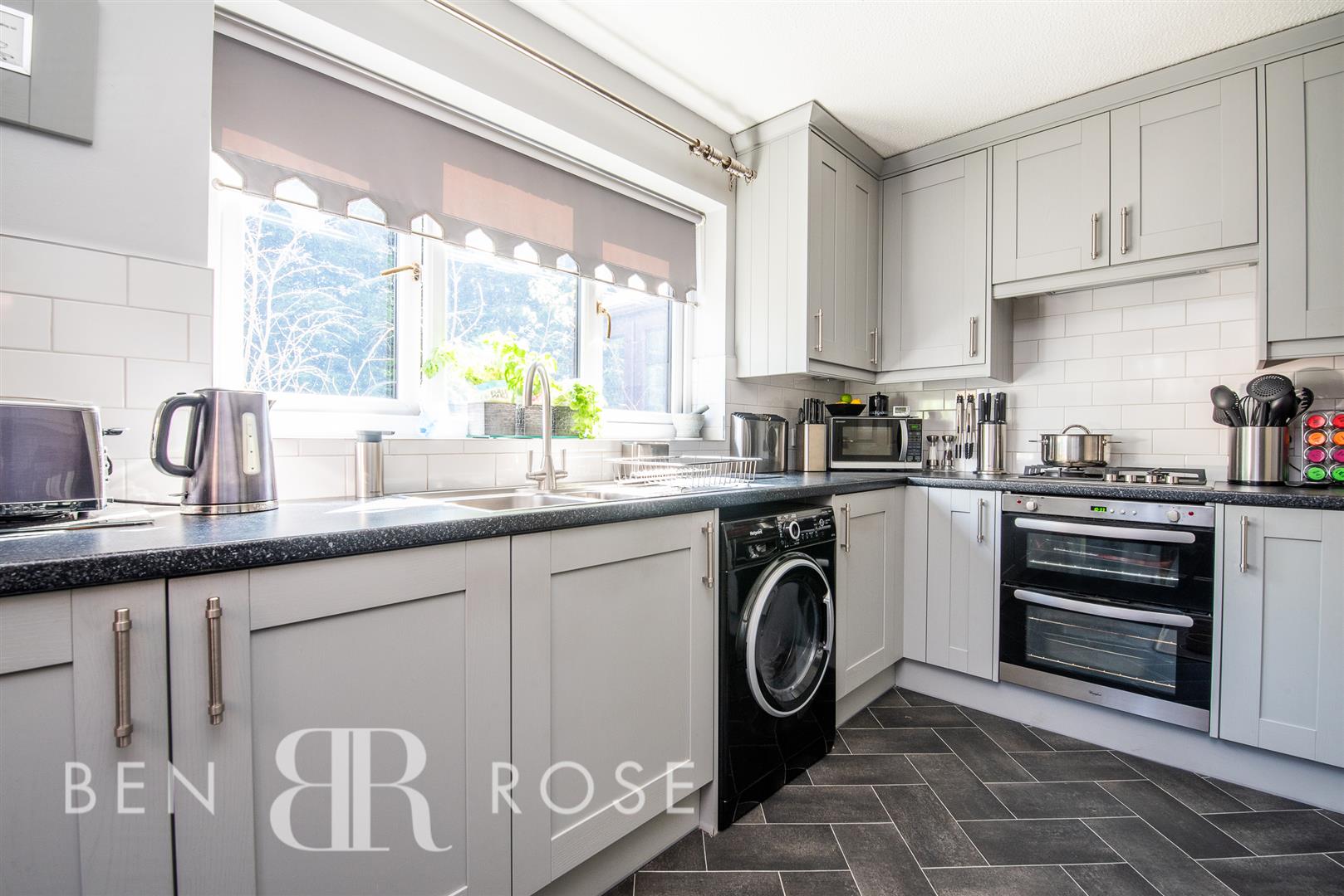 4 bed property in Brantwood Drive, Leyland